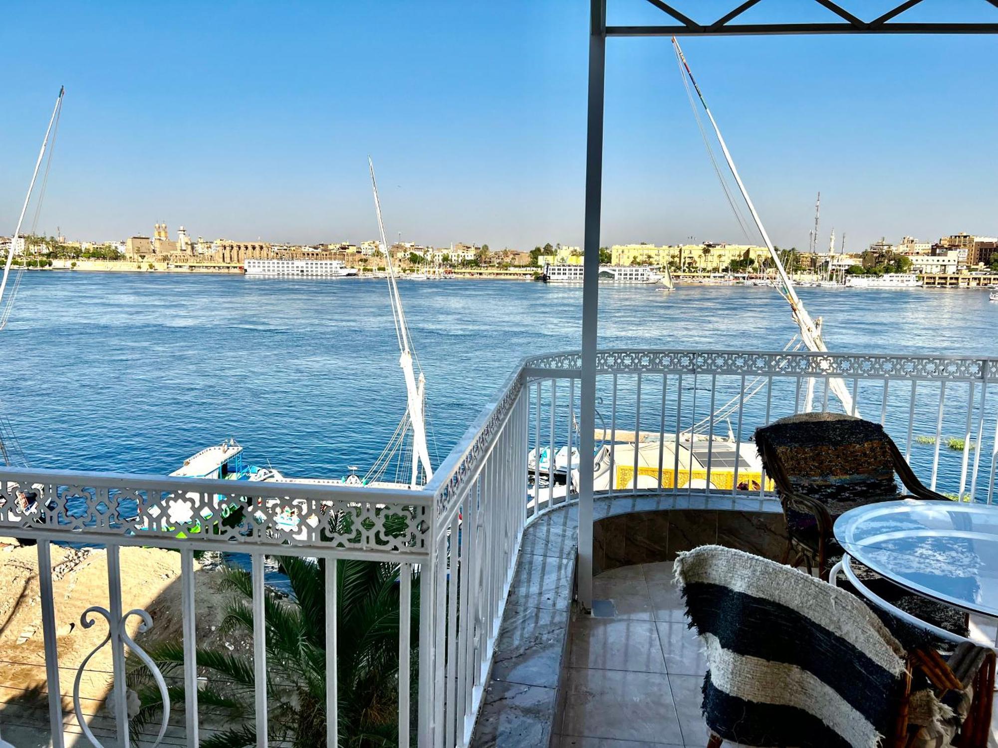 Full Moon House Apartman Luxor Kültér fotó